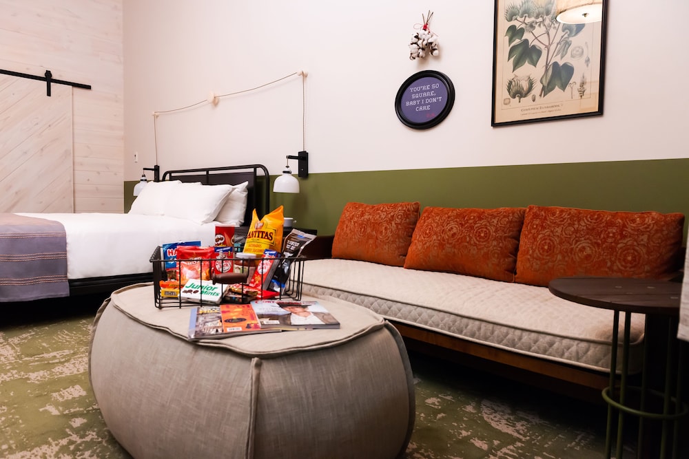 Classic Room, 1 King Bed