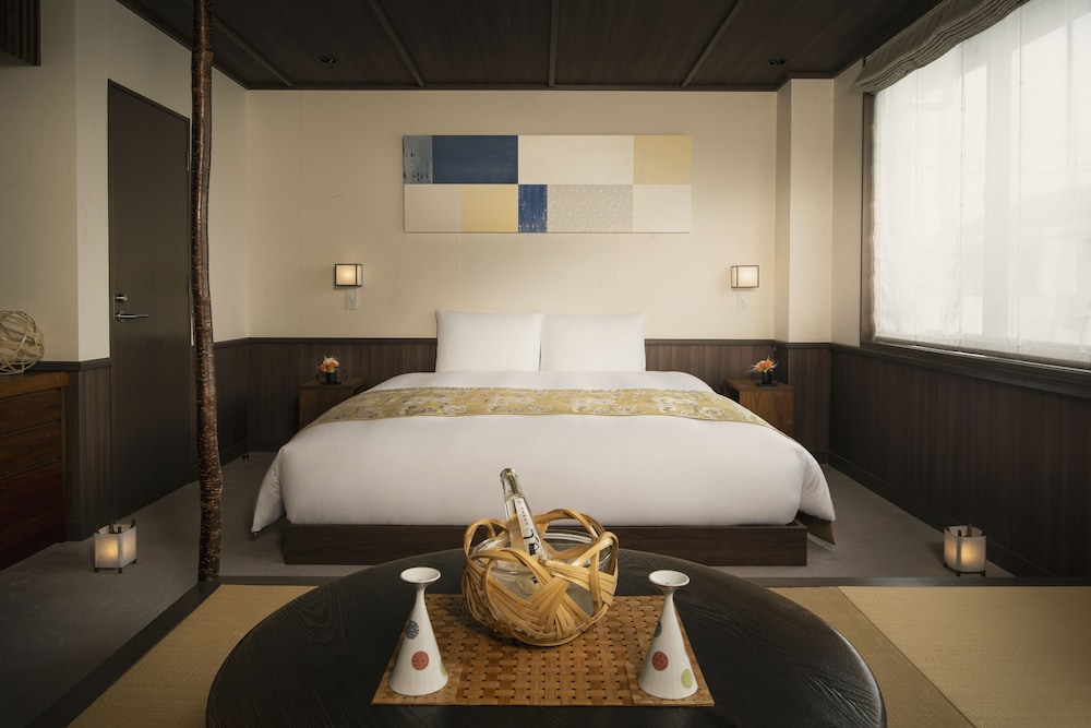 Premium Double Room, 1 Bedroom, Bathtub photo 1