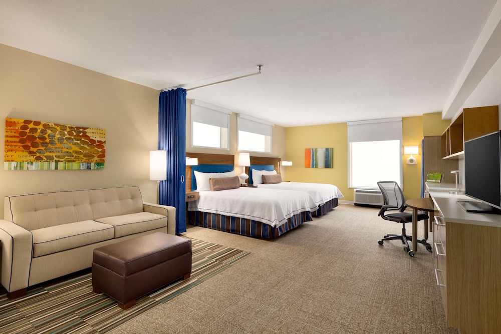Studio, 2 Queen Beds, Accessible, Bathtub (Partial Gulf View) photo 3