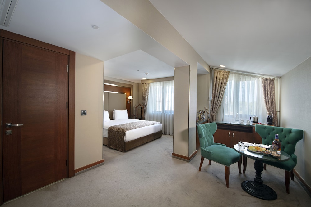 Junior Room