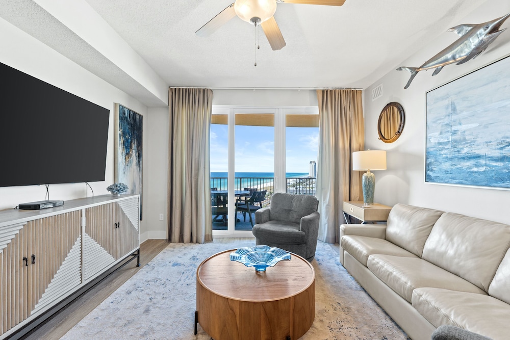 Condo, 3 Bedrooms, Sea View (1106)