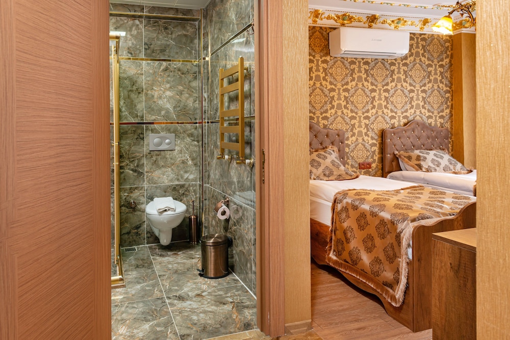 Deluxe Twin Room, City View photo 2