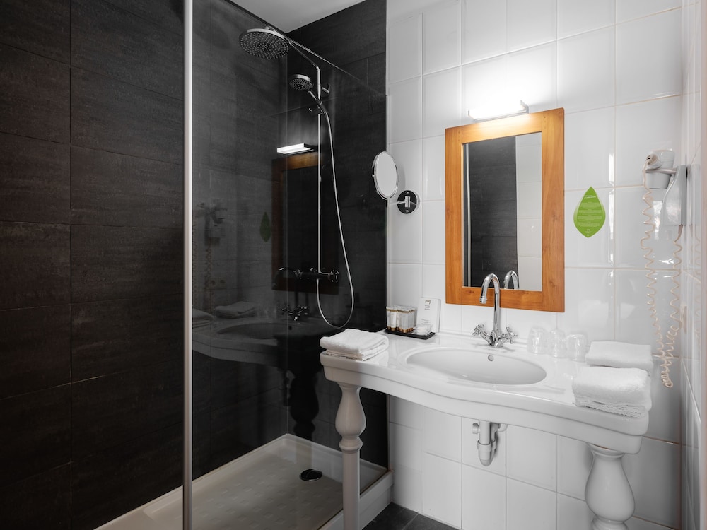 Premium Triple Room - Photo 4