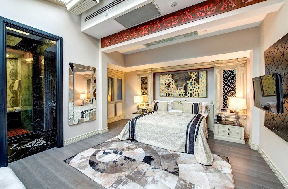 Penthouse King
