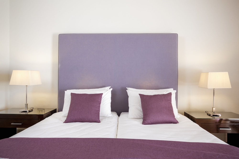 Deluxe Room - Photo 2