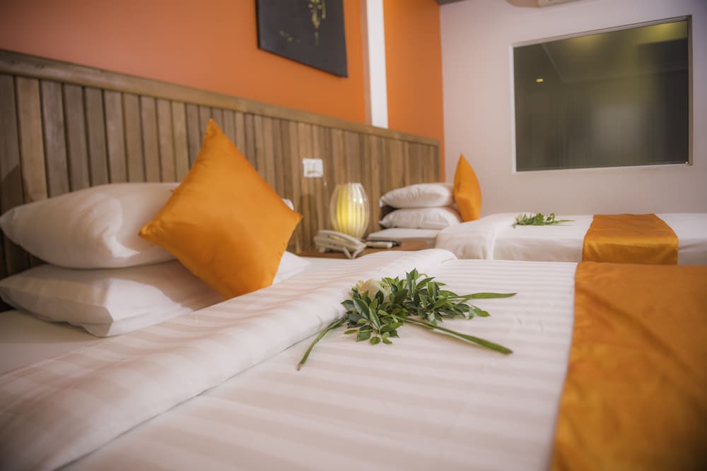 Deluxe Twin Private Balcony with Pool View (Free Airport Pick up)