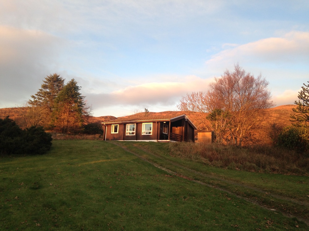 Basic Chalet photo 2