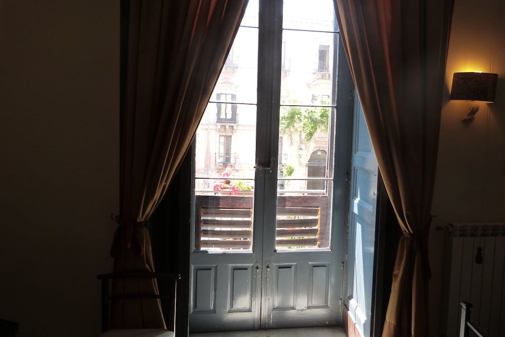 Family Room - Photo 8