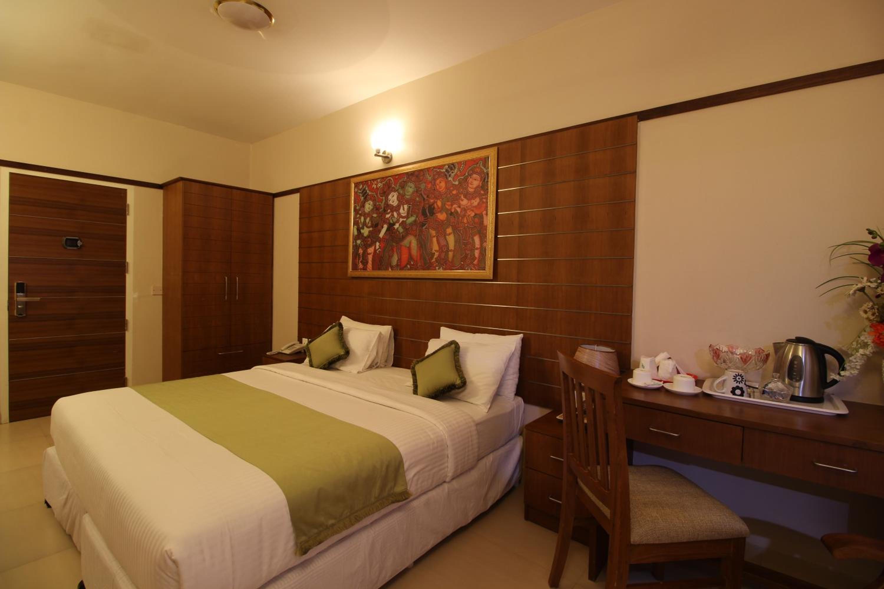 Mini Suite - Photo 6