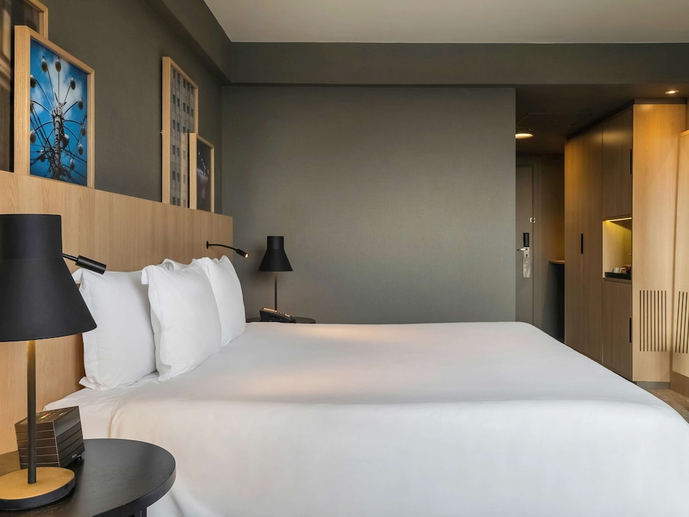 Executive Room, 1 King Bed, Bathtub