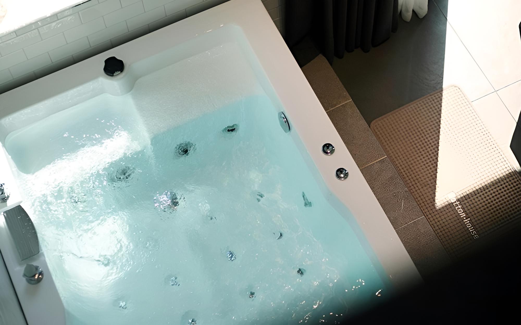 Room (203 (Duplex spa)) photo 2