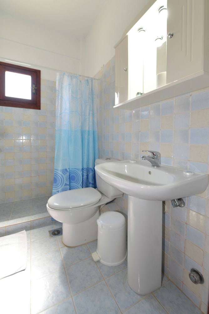 Double or Twin Room, Sea View photo 2