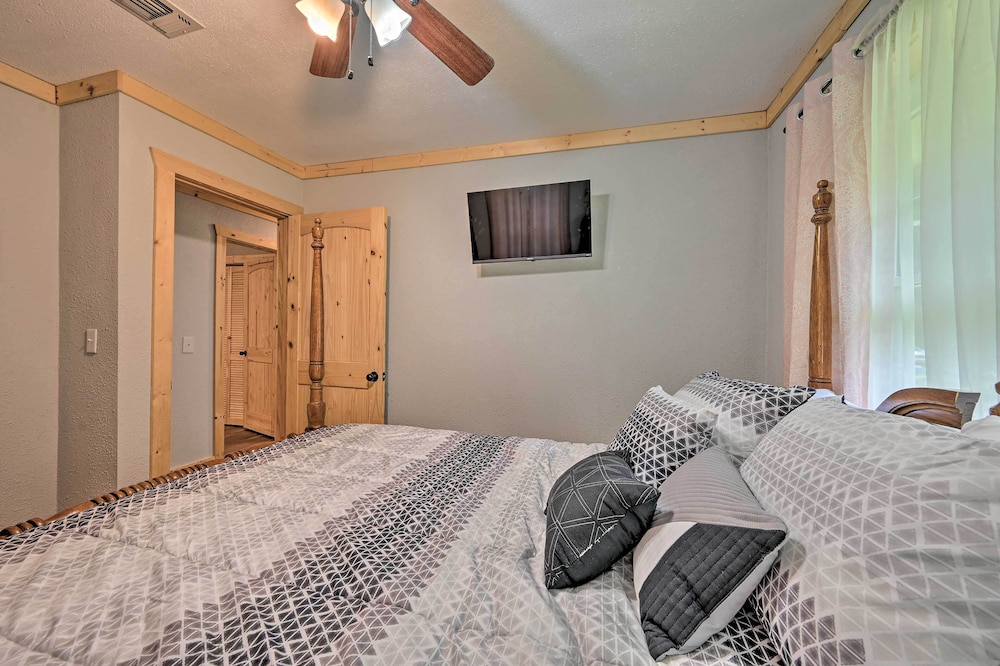 House (4 Bedrooms) photo 1