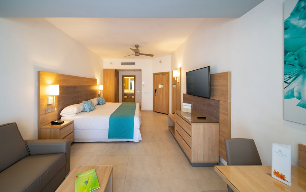 Junior Suite, Connecting Rooms, Ocean View (B2C-CA)