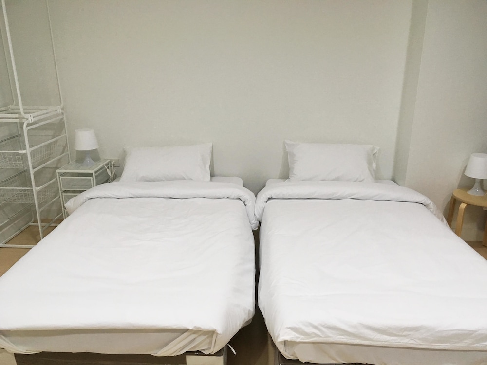Standard Twin Room photo 2