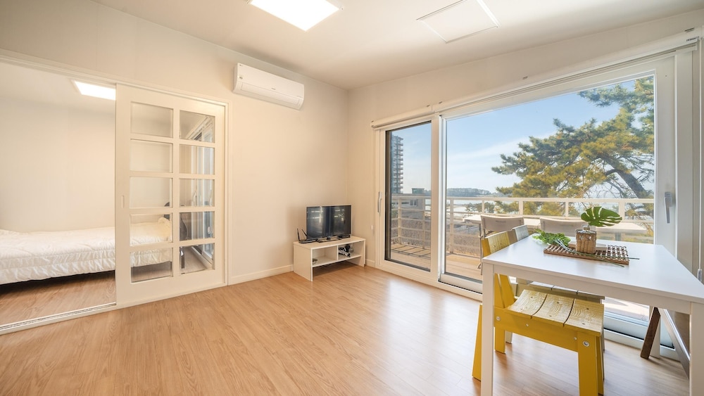 Basic Room, 1 Bedroom (202) photo 1