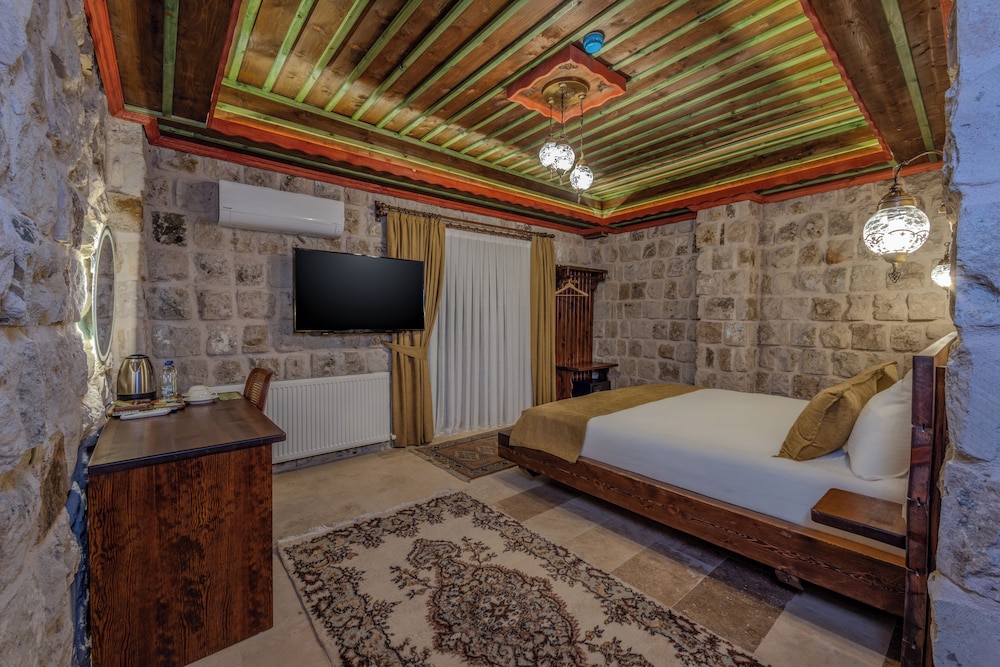Comfort Suite, City View