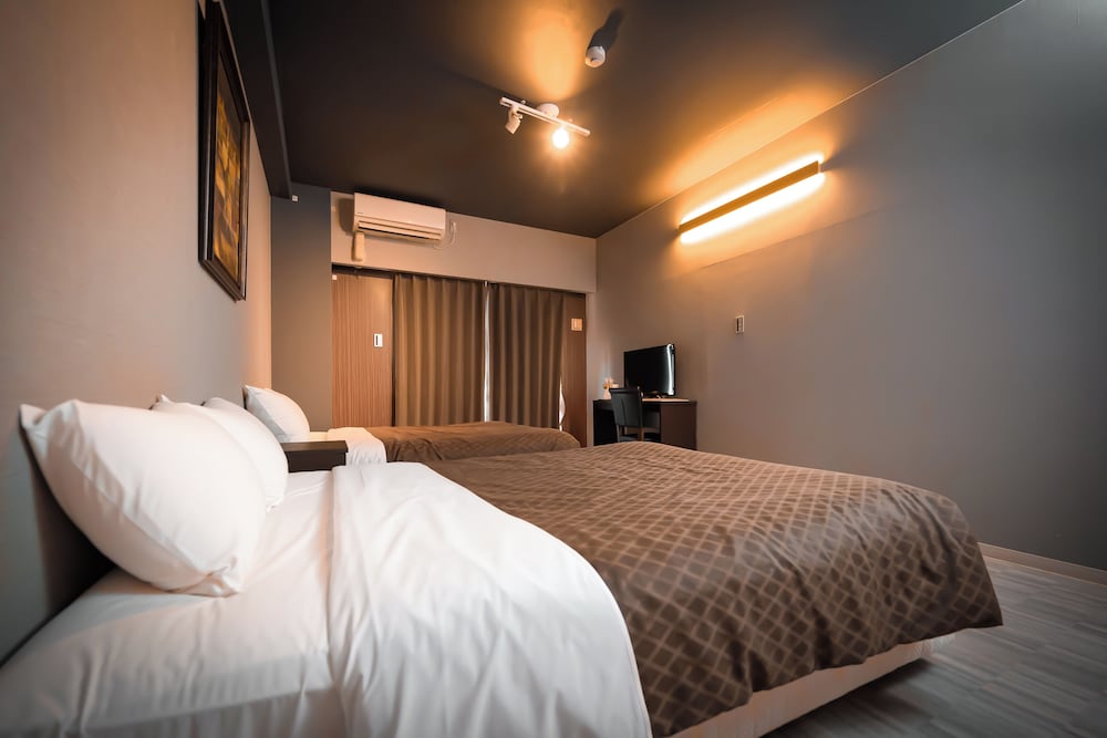 Mr. Kinjo inn D-buil, Billede 4