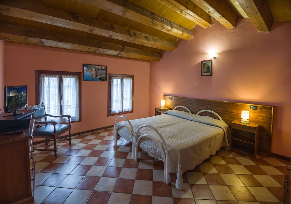 Triple Room photo 3