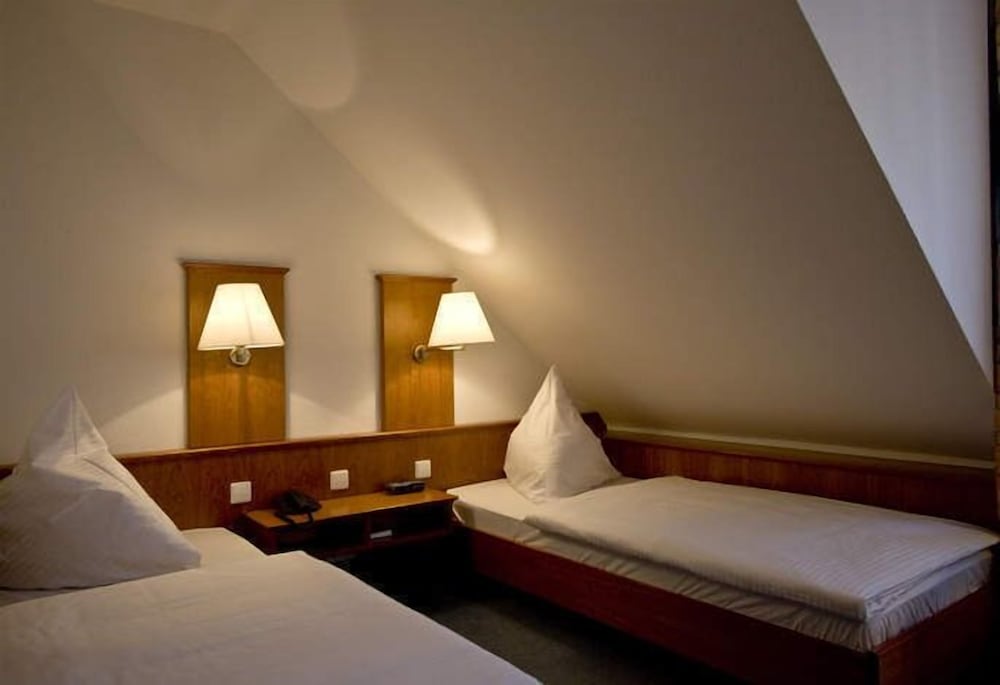 Twin Room Single Use photo 1