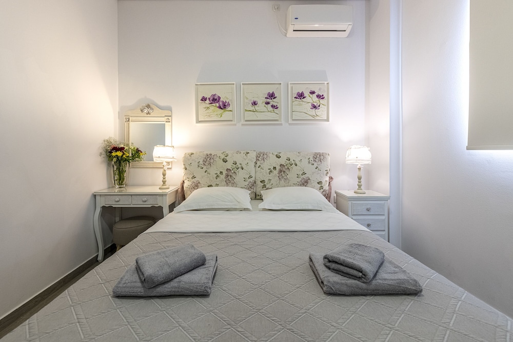 Deluxe Double Room with Jetted Shower