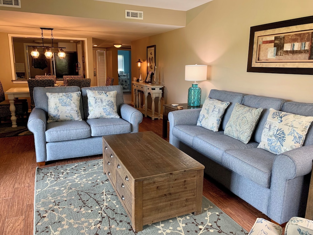 Villa, Multiple Beds, Kitchen, Golf View (425 Plantation Club Villas)