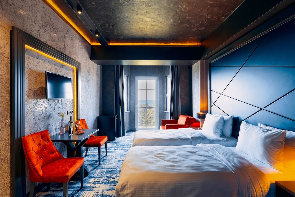 Deluxe Double or Twin Room, Sea View - Photo 41