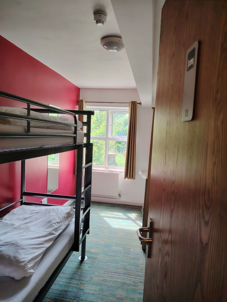 Room (2 Bed Private) photo 1