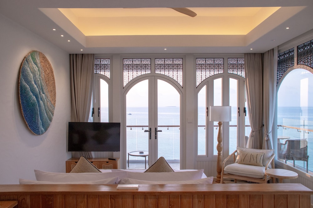 Grand Seaview photo 2