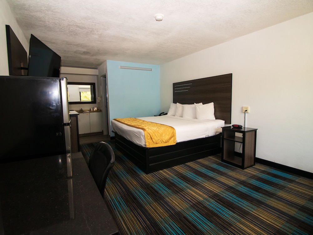 Extended Stay King photo 3