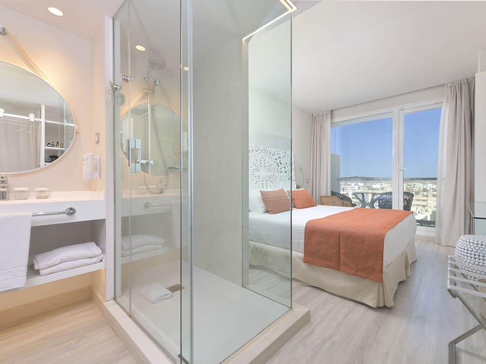 Double Room Single Use (Sunset View Make it Happen) - Photo 6