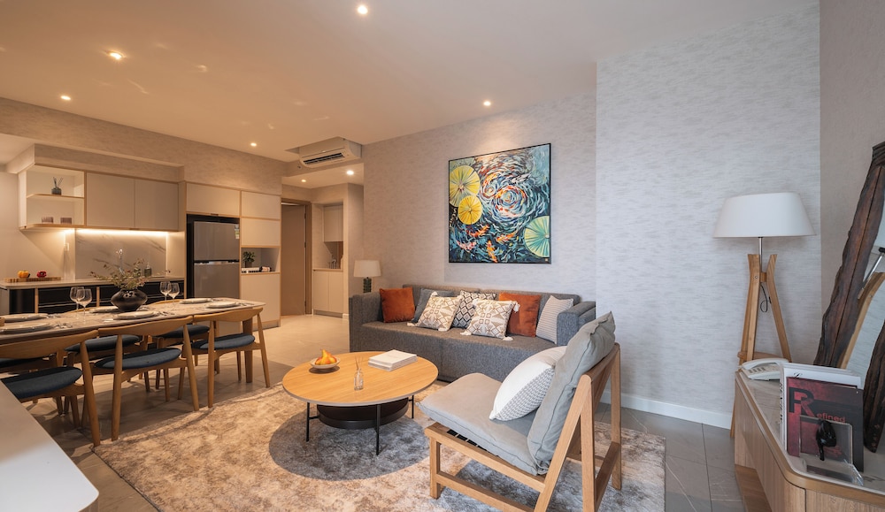 Premium Apartment, 3 Bedrooms, Bathtub, City View photo 2