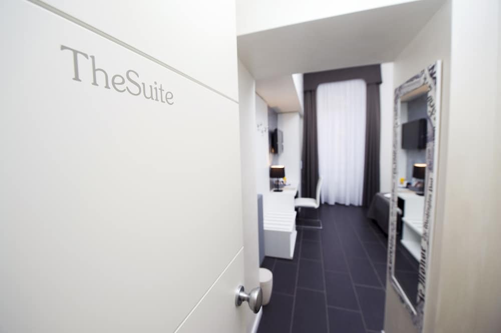 Superior Double or Twin Room photo 2