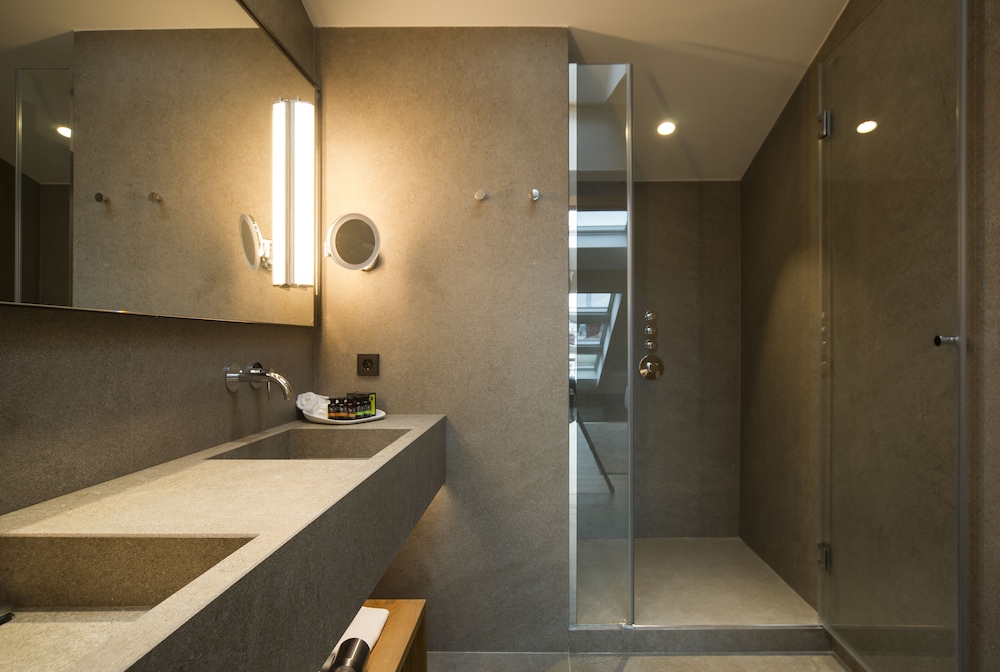 Junior Suite - Photo 11