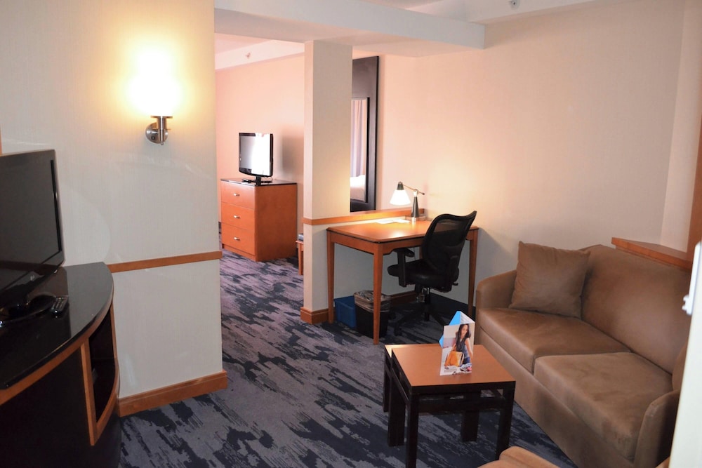 Studio, Multiple Beds