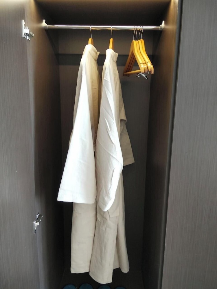 Deluxe Double Room, Balcony, City View