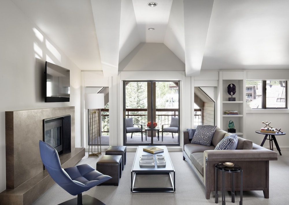 Suite, 1 Bedroom (Specialty) - Photo 1