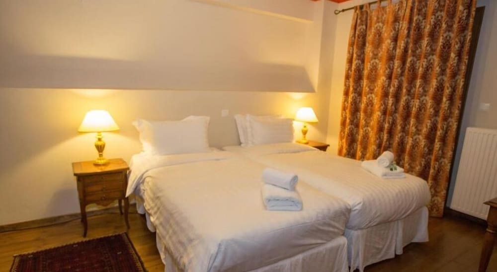 Standard Twin Room photo 1