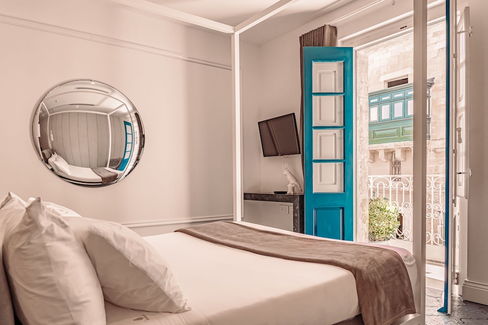 Hideaway Harbour View Suite (Annex) - Photo 1