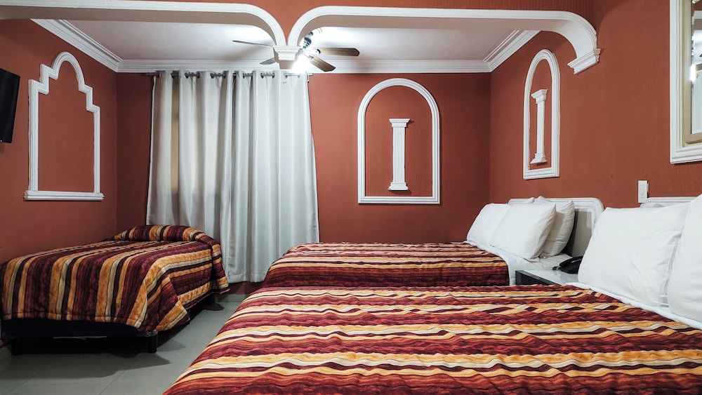 Standard Triple Room photo 1