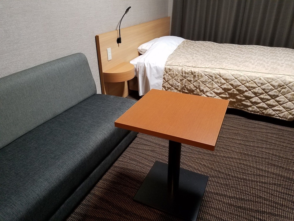 Modern Traditional Single Room, Non Smoking (No View, Shared bath) photo 2