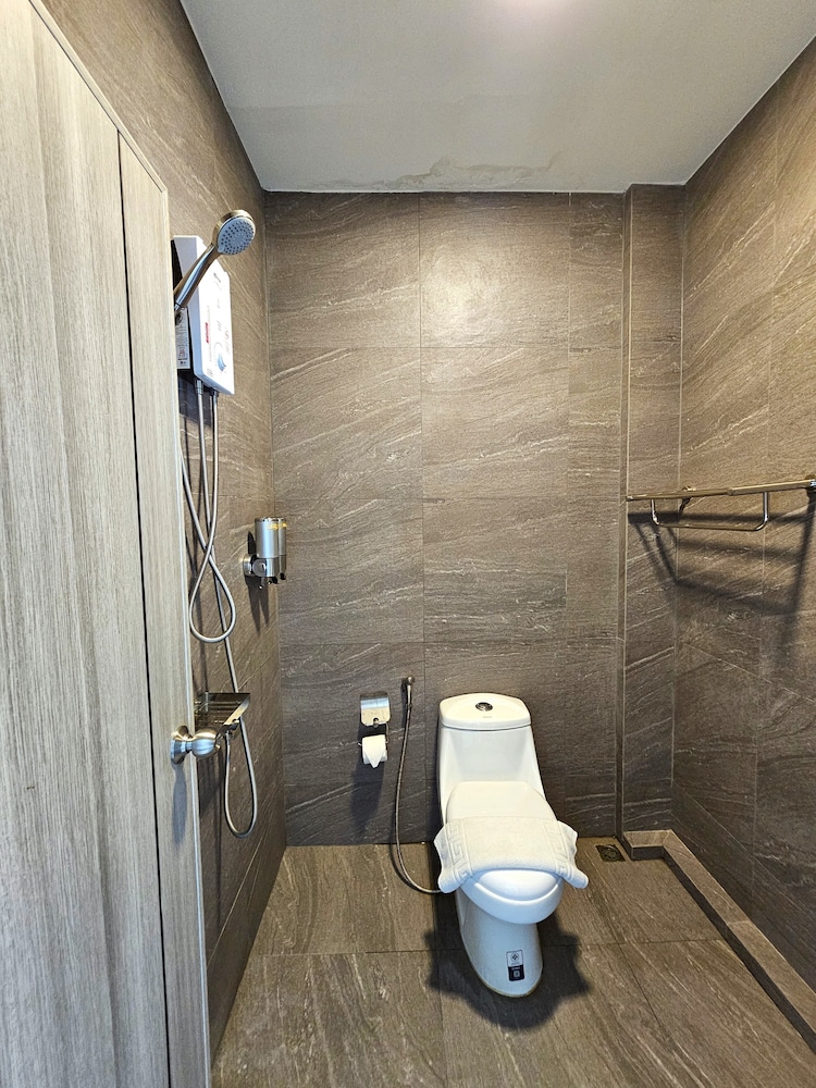 Standard Double Room - Photo 3