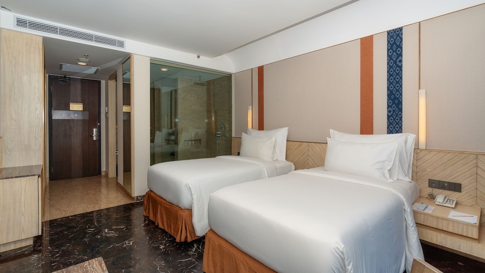 Signature Sea View Twin Bed photo 2