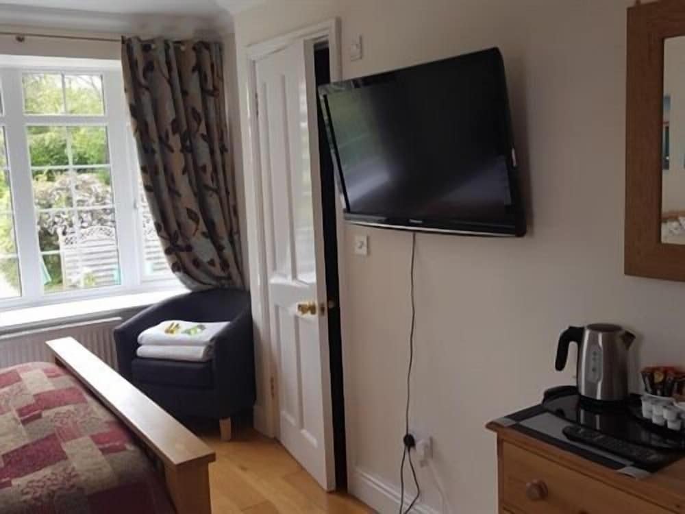 Family Triple Room, Ensuite photo 2