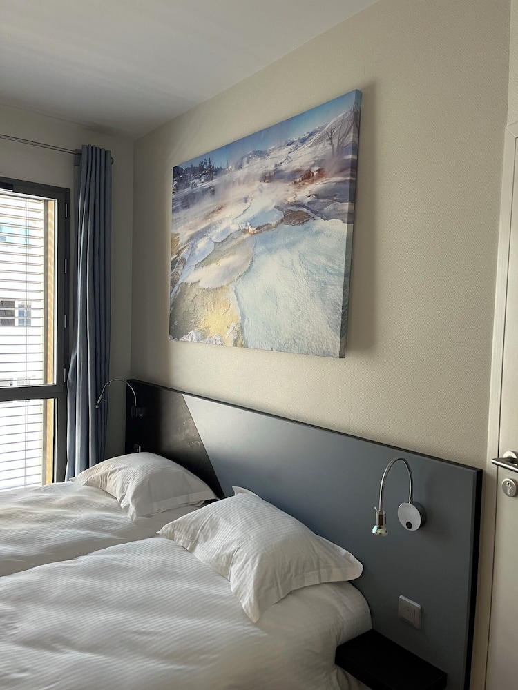 Superior Room, Mobility Accessible