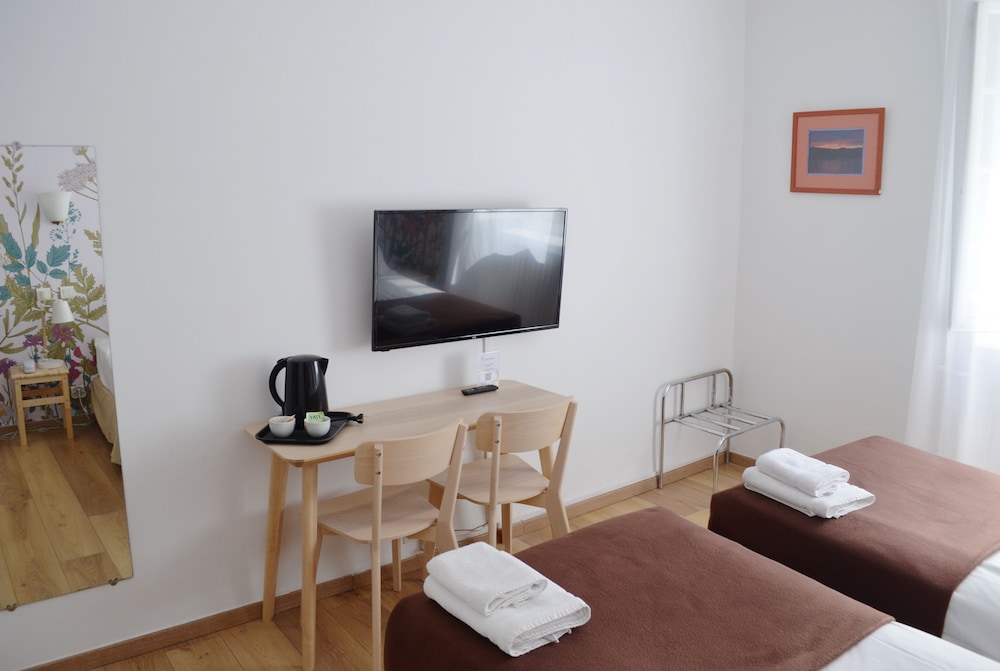 Comfort Room photo 2