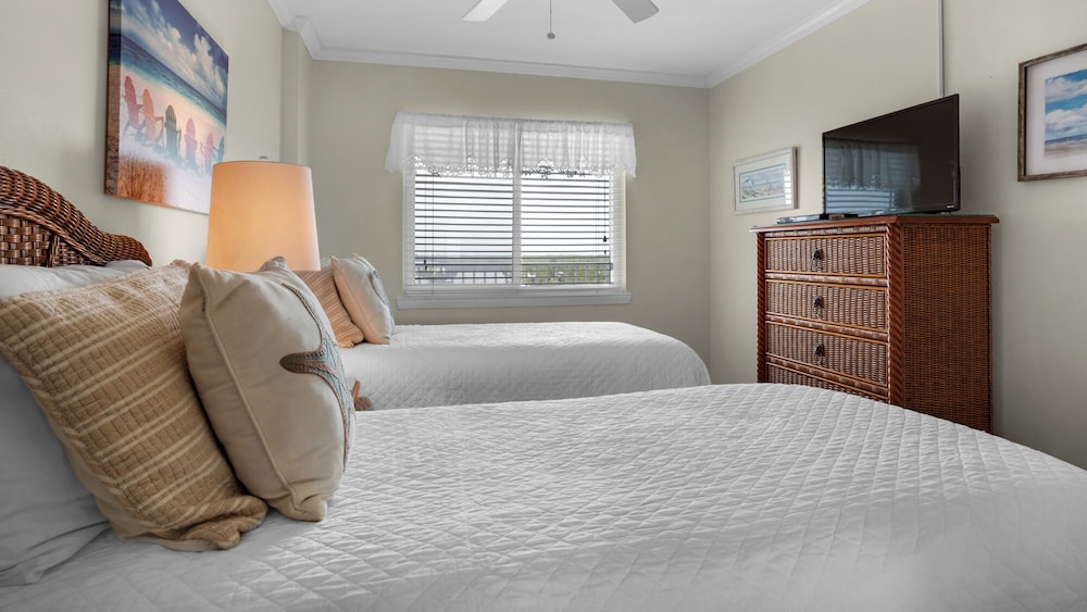 Condo, Multiple Beds, Balcony, Ocean View (Beachcrest 902) photo 1