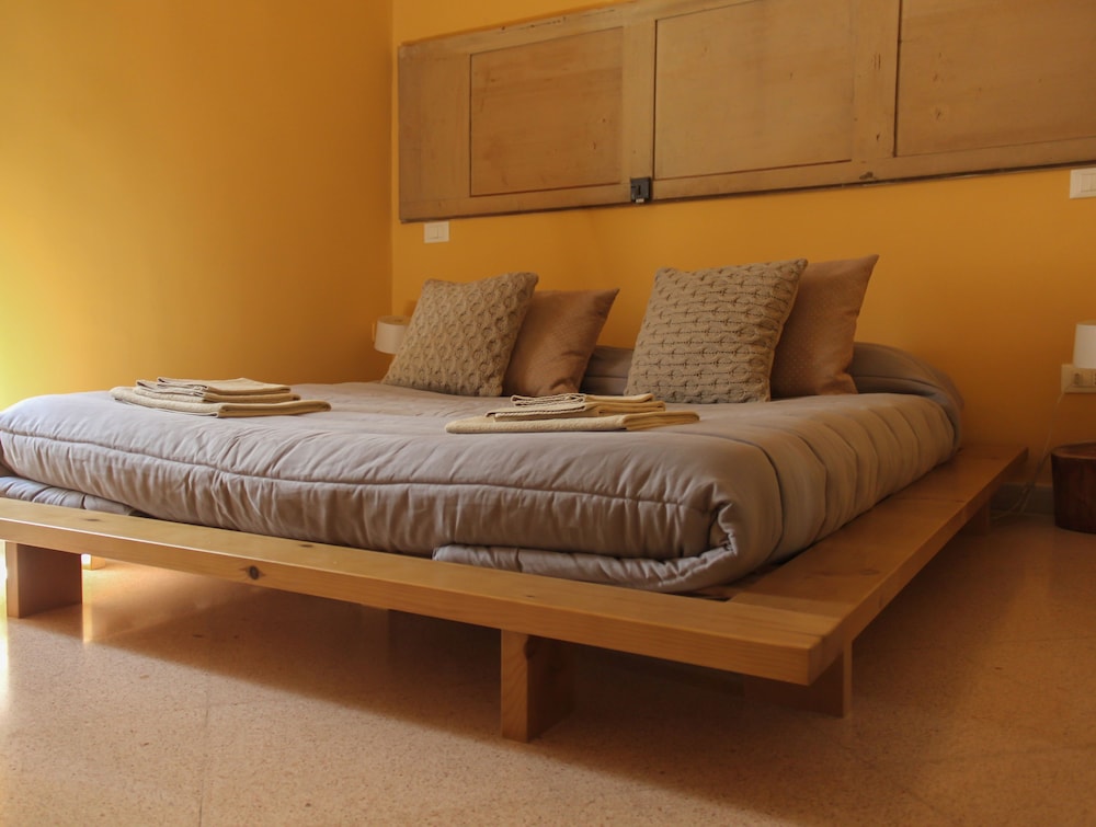 Classic Double Room, Ensuite, City View photo 1