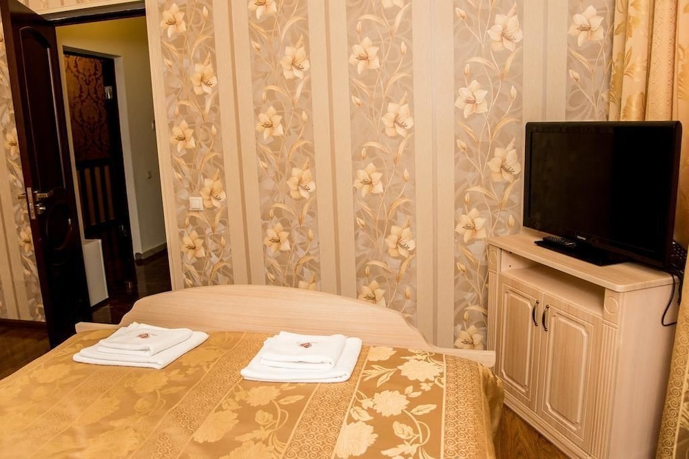 Luxury Room, Multiple Beds photo 2