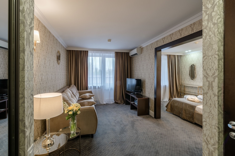 Business Room, Balcony